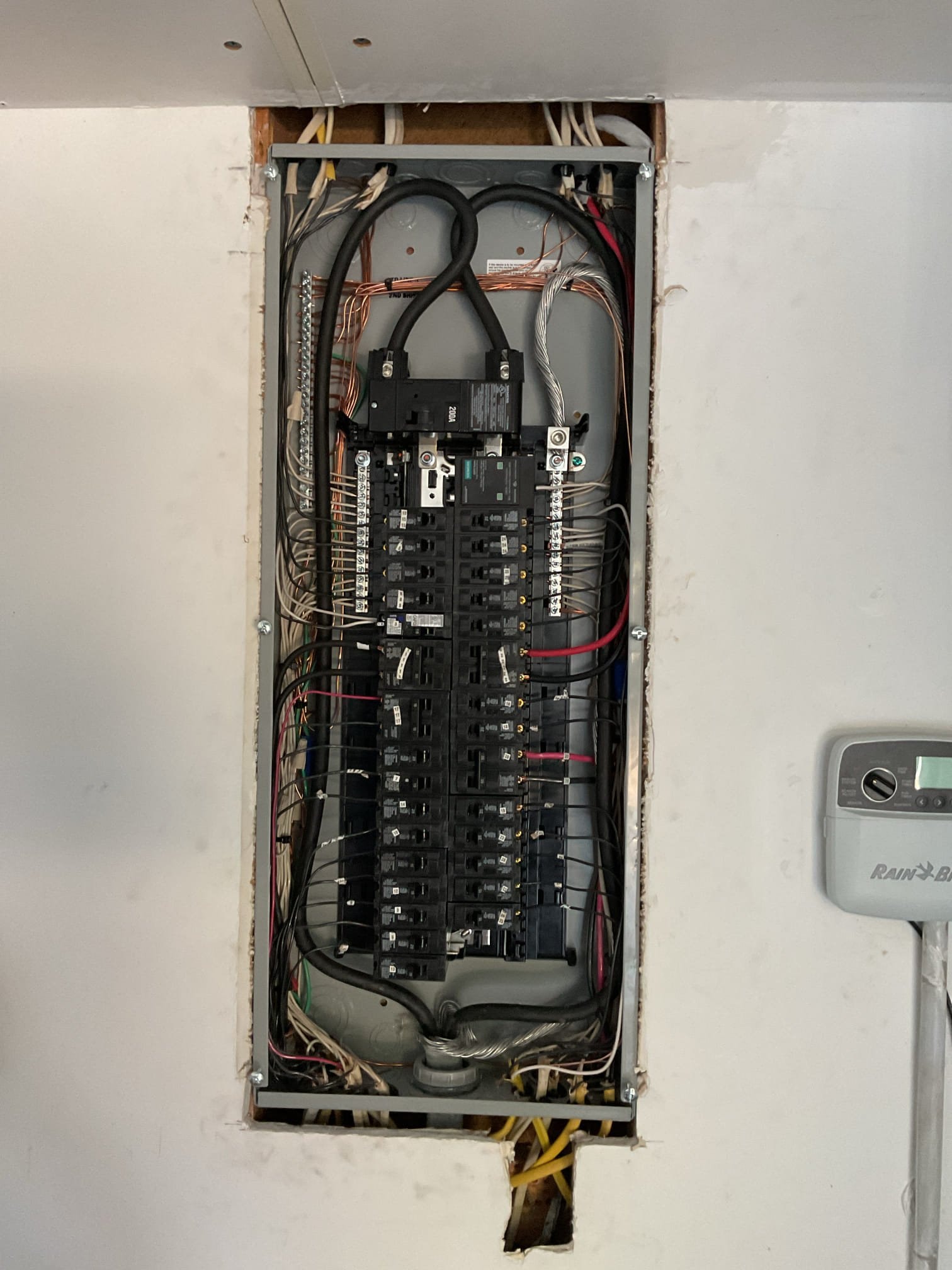 200-Amp Electrical Panel Upgrade & Safety Update in Charlotte