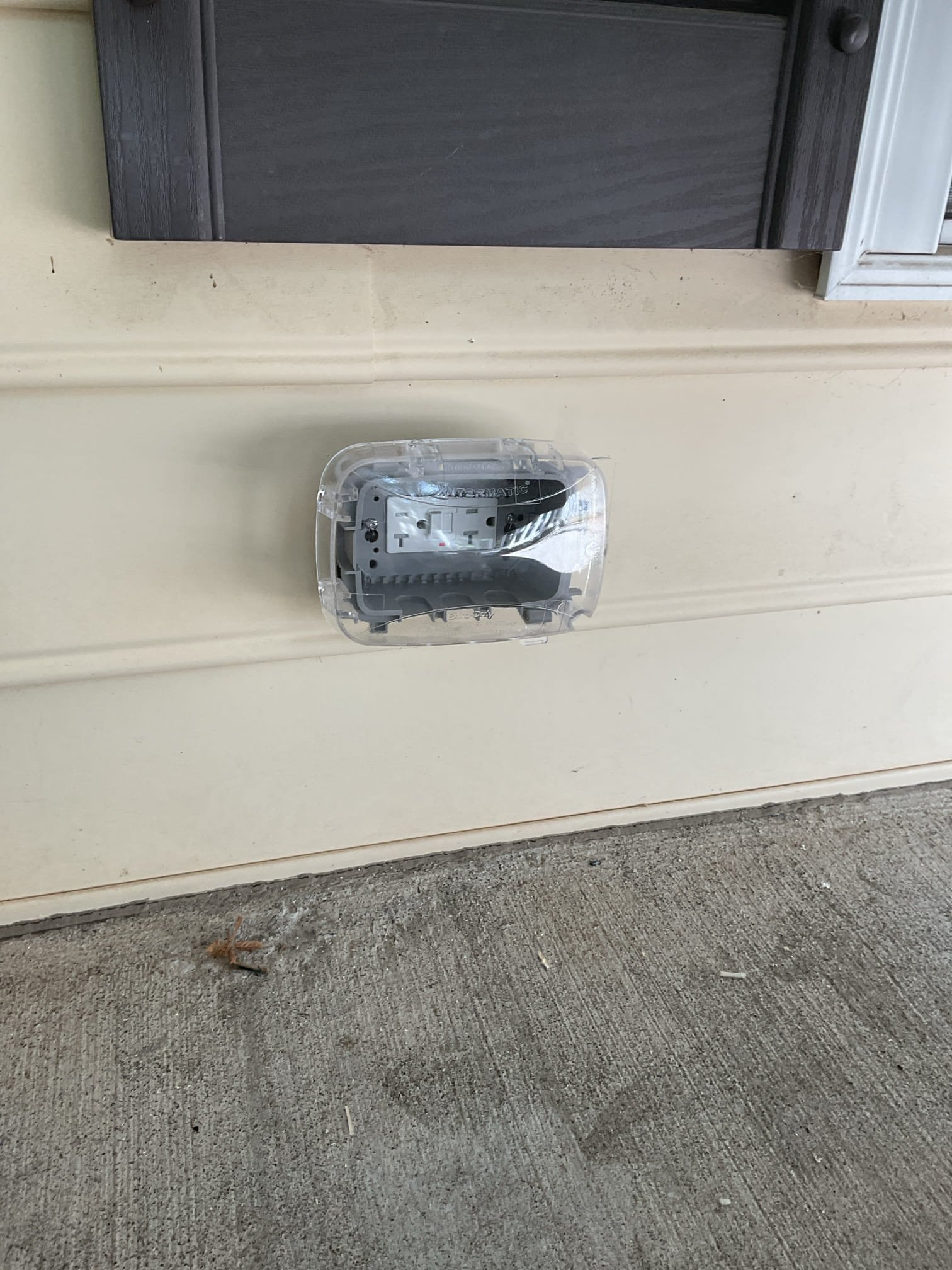 Raleigh Outdoor GFCI Outlet Installation & Weatherproof Covers